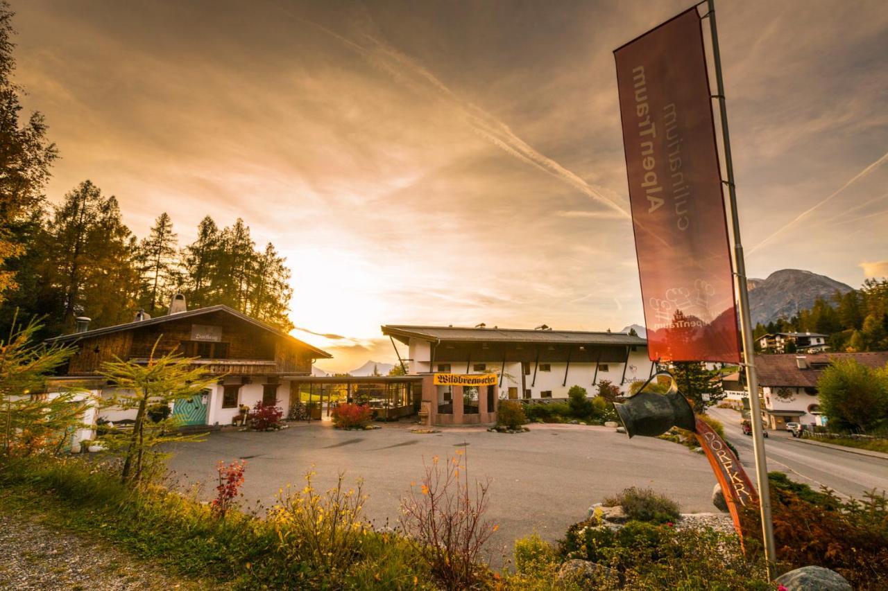 Dorfkrug Aparthotel Seefeld in Tirol